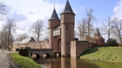 الأميرة والفارس المجهول – الفصل الأول | بداية الغموض والرغبة الخفية